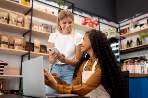TI no Varejo: Como a Inteligência Artificial e a Transformação Digital Impulsionam a Experiência do Cliente nas Lojas