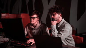 Autonomia e Autogerenciamento: Pilares do Sucesso em Squad as a Service